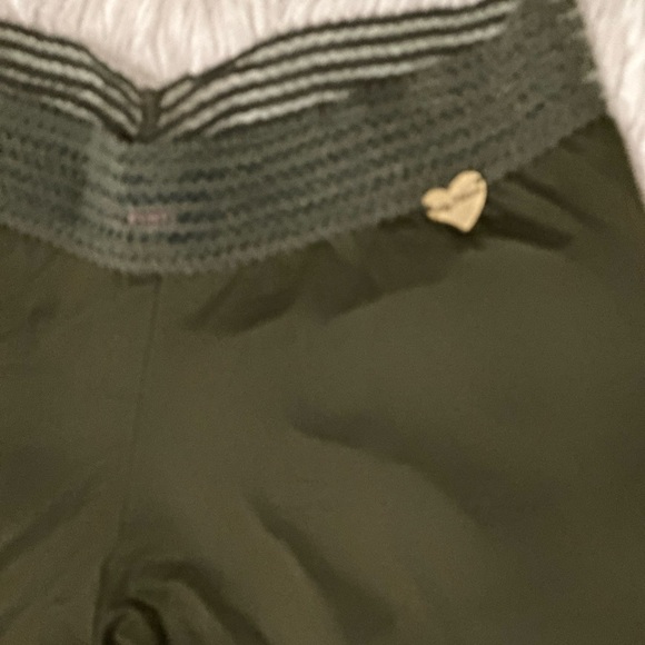 Cute booty lounge Sexy Olive new Gym And Yoga Squat Leggings Size L- X-L… - Picture 9 of 13